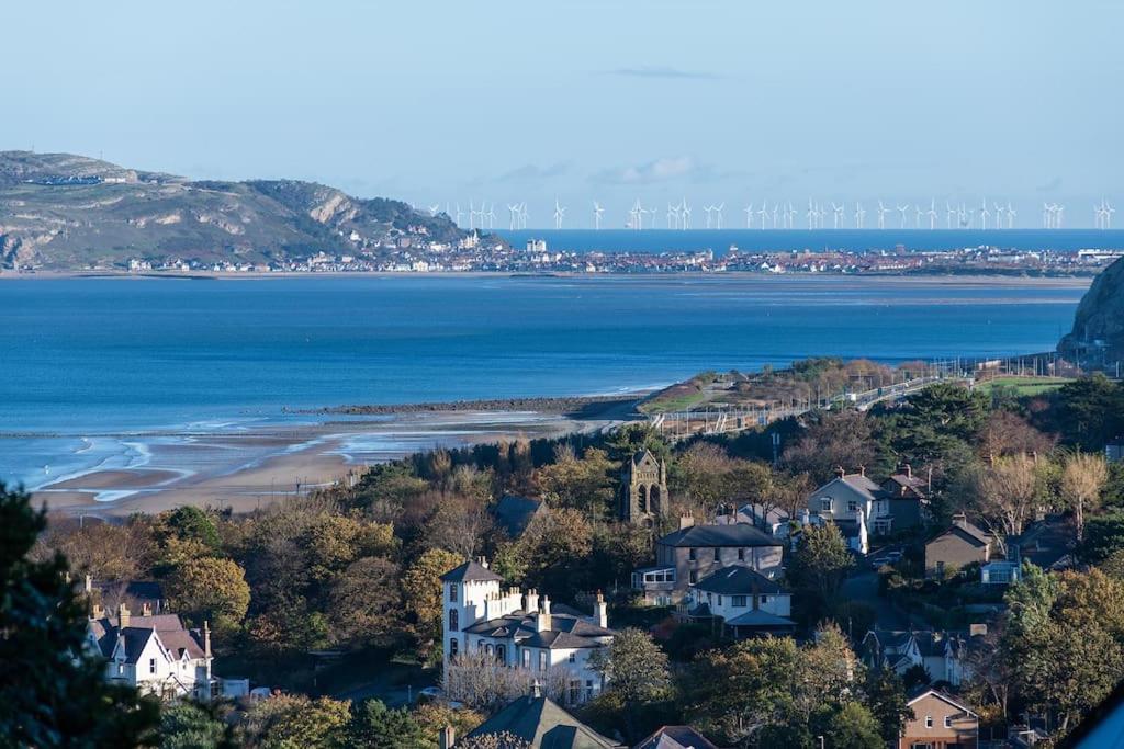 Fantastic Sea Views At Century'S Old Alma'S Cottage - Sleeps Up To 8 Guests Penmaenmawr Luaran gambar