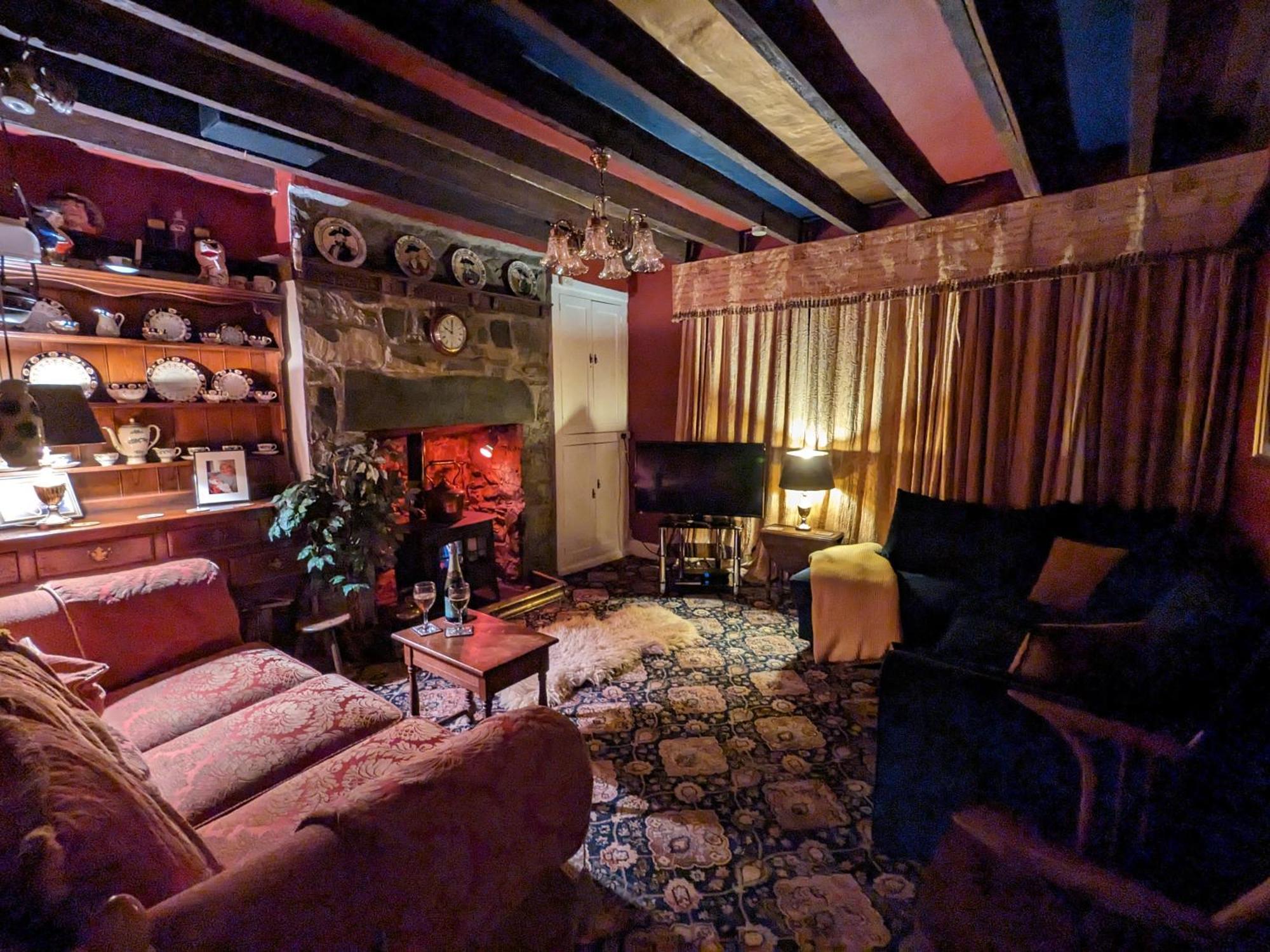 Fantastic Sea Views At Century'S Old Alma'S Cottage - Sleeps Up To 8 Guests Penmaenmawr Luaran gambar