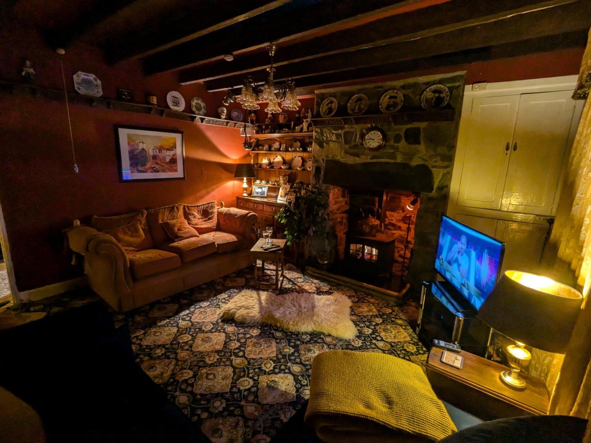 Fantastic Sea Views At Century'S Old Alma'S Cottage - Sleeps Up To 8 Guests Penmaenmawr Luaran gambar